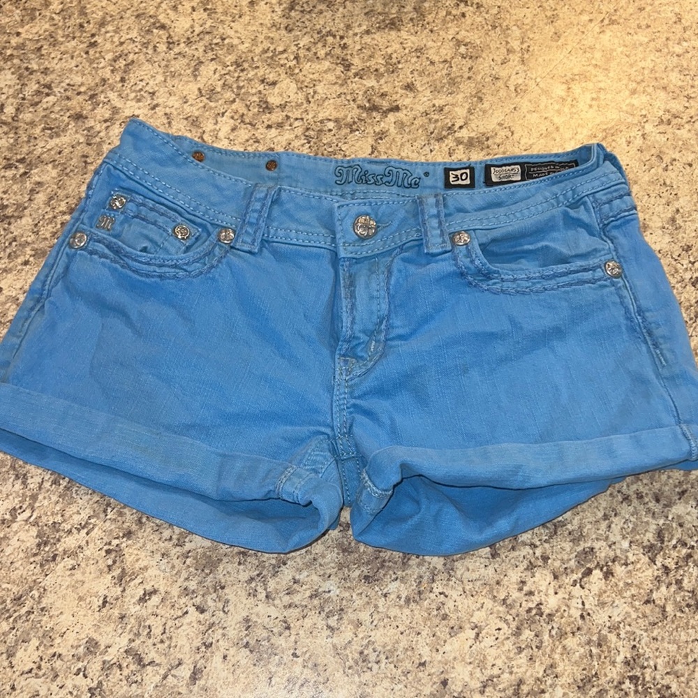 Miss Me jean shorts size 30